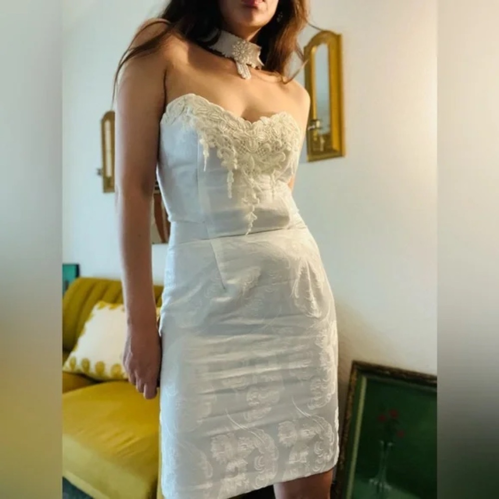 Vintage RARE FIND 1980's Ivory Collared Wedding Dress Size M ⛪️ ⭐️🩷